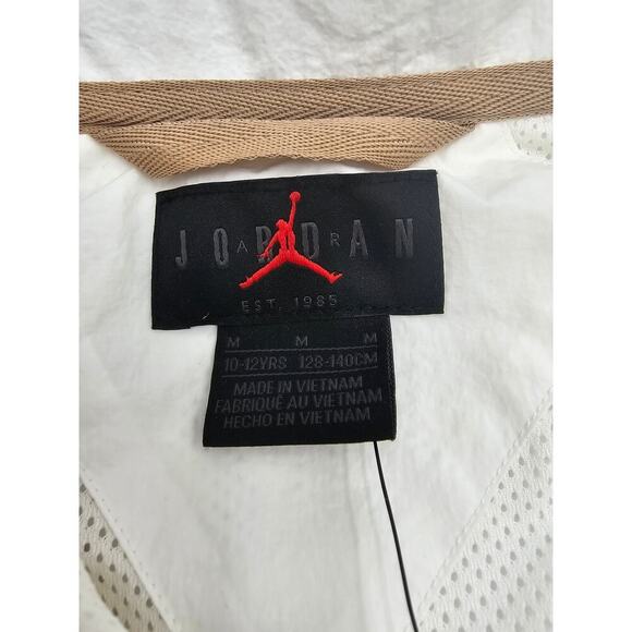 Jordan Kid's Size M White Coaches Jacket NWT - Picture 4 of 10